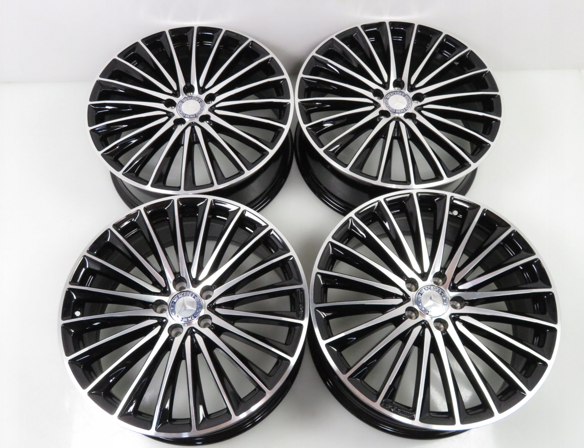 Mercedes 20"