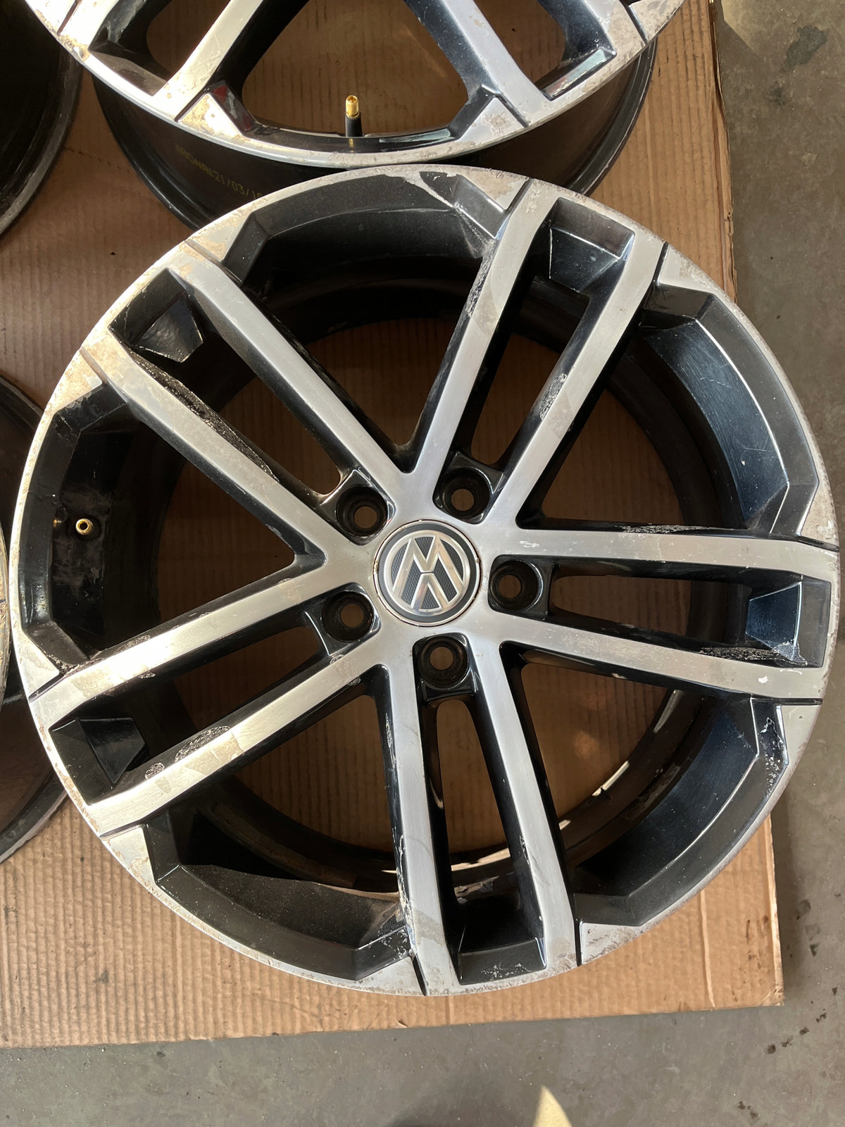 Volkswagen Golf GTD 18″ – 5G0601025AO – 4 fælge uden dæk – foto 2
