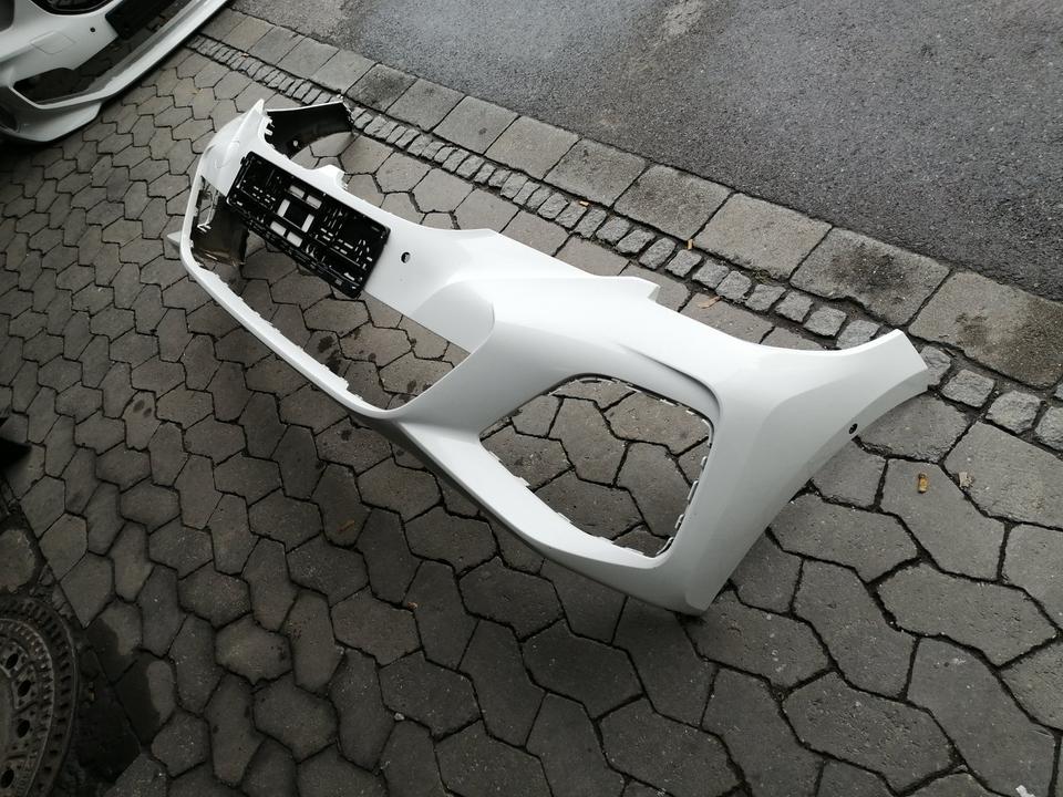 BMW G20/G21 før LCI – hvid M-Sport frontkofangerskal med 6 PDC-huller – foto 3