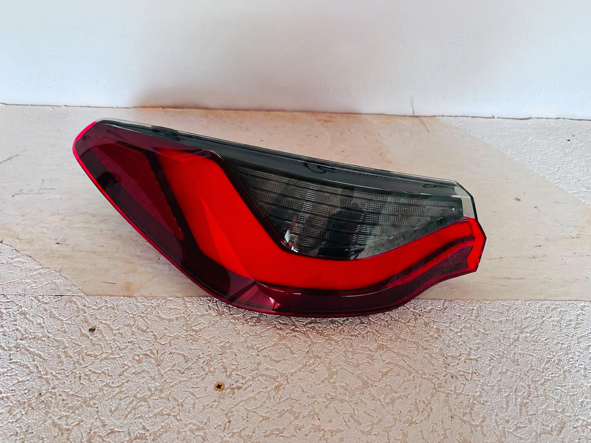 BMW G22/G26 – venstre yderbaglygte LED 7477603-15, ECE