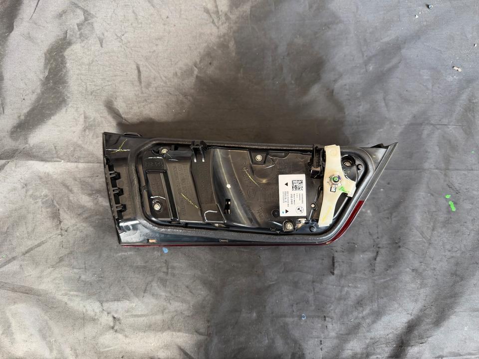 BMW G20/G21 før LCI – højre indre LED-baglygte 7495088 ECE – foto 2