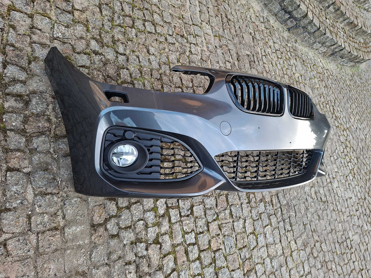 BMW F20/F21 LCI M-Sport – grå forkofanger med nyrer, gitre og to tågelygter – konkret del, foto 2