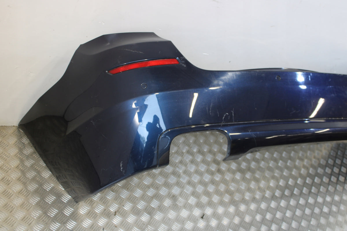 BMW F11 Touring LCI Luxury bagkofanger – blå, med 4 PDC, til lakering – originalfoto 2