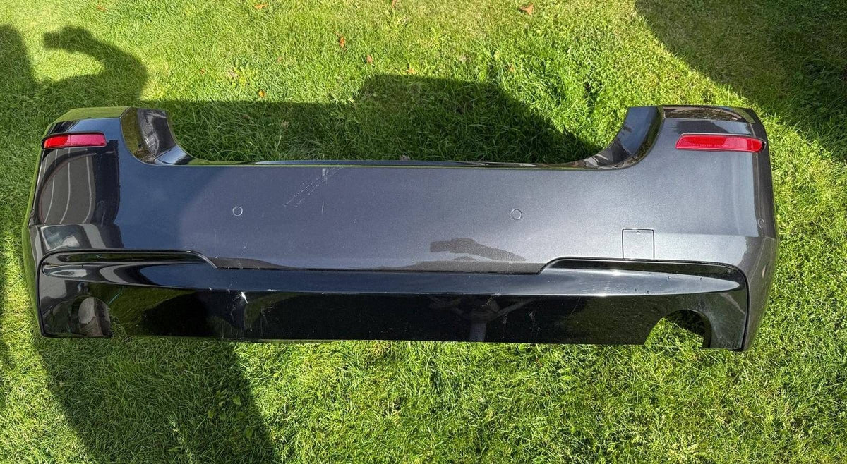 BMW F10 Sedan M-Sport bagkofanger – B90, med PDC og underdel