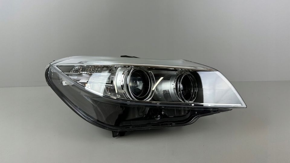 BMW Z4 E89 LCI – højre bi-xenonforlygte ECE 7348940-07 uden styreenhed