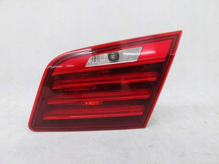 BMW F10 Sedan LCI højre indvendig LED-baglygte – EU, 63217306164
