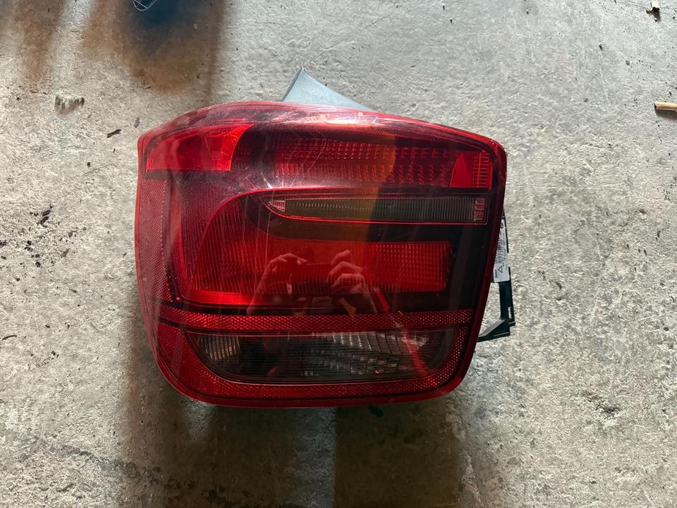 BMW F20/F21 før LCI – venstre Low-baglygte EU, 7270095-08