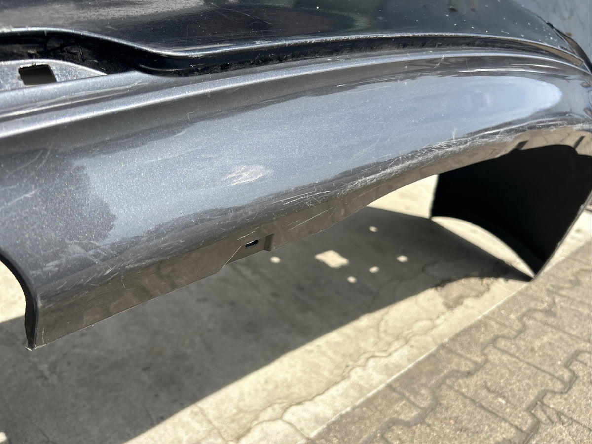 F30 bagkofanger – ridser langs nederste indsats