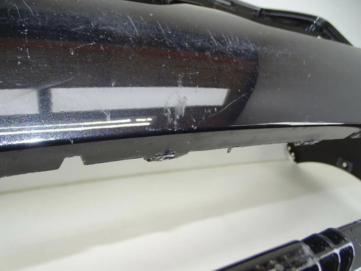 BMW F40 standard – frontkofangerbeklædning, 6 PDC/PMA-åbninger, 51117459708 – originalfoto 6