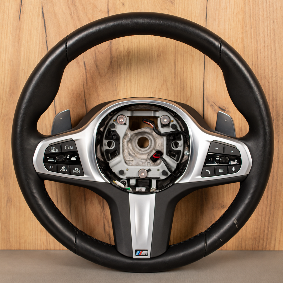 BMW X5 G05 – M-sportsrat med paddles og assistentknapper, uden airbag