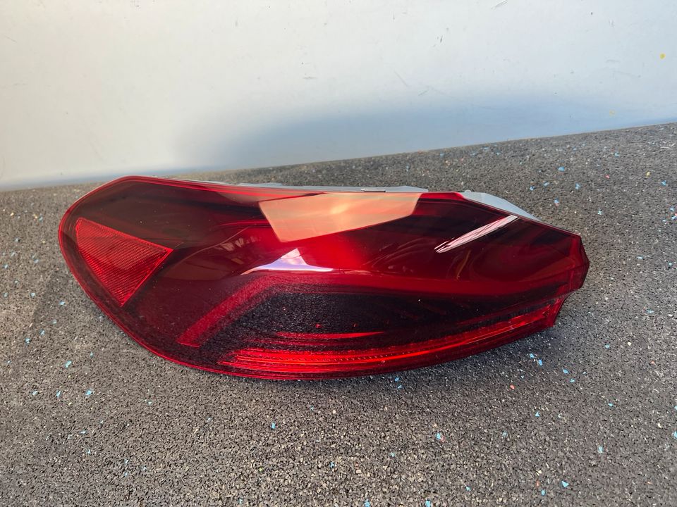 BMW X6 G06 LCI venstre udvendige baglygte – originalfoto 2