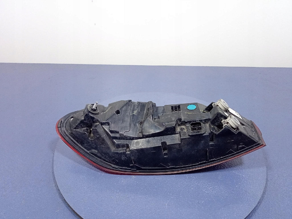BMW G06 højre ydre LED-baglygte – originalfoto 3