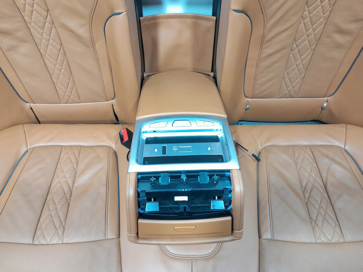 BMW 7-serie G11 – Cognac Nappa comfort-sædesæt – airbagudløsning og manglende moduler – foto 4 af den konkrete vare