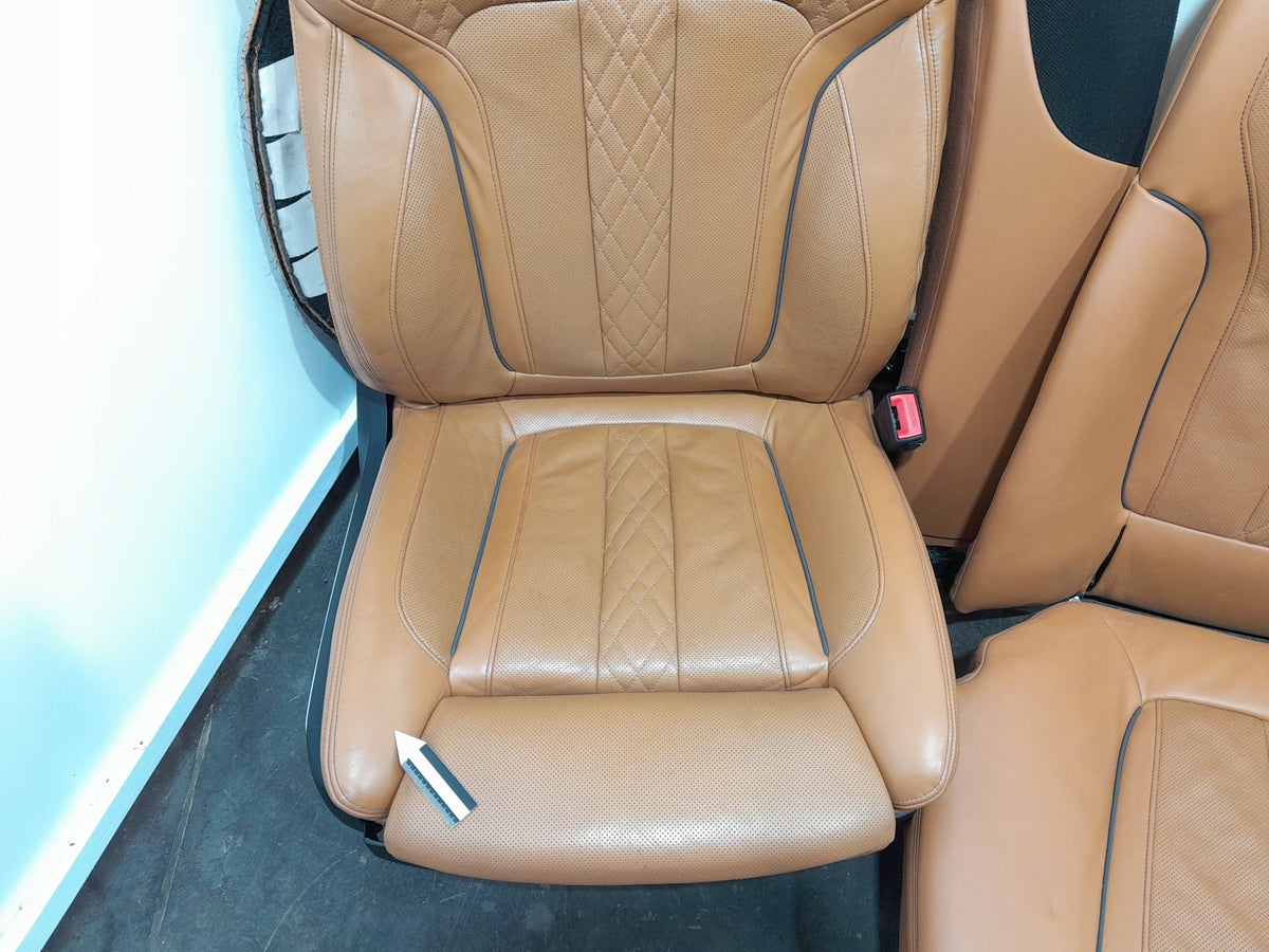 BMW 7-serie G11 – Cognac Nappa comfort-sædesæt – airbagudløsning og manglende moduler – foto 5 af den konkrete vare