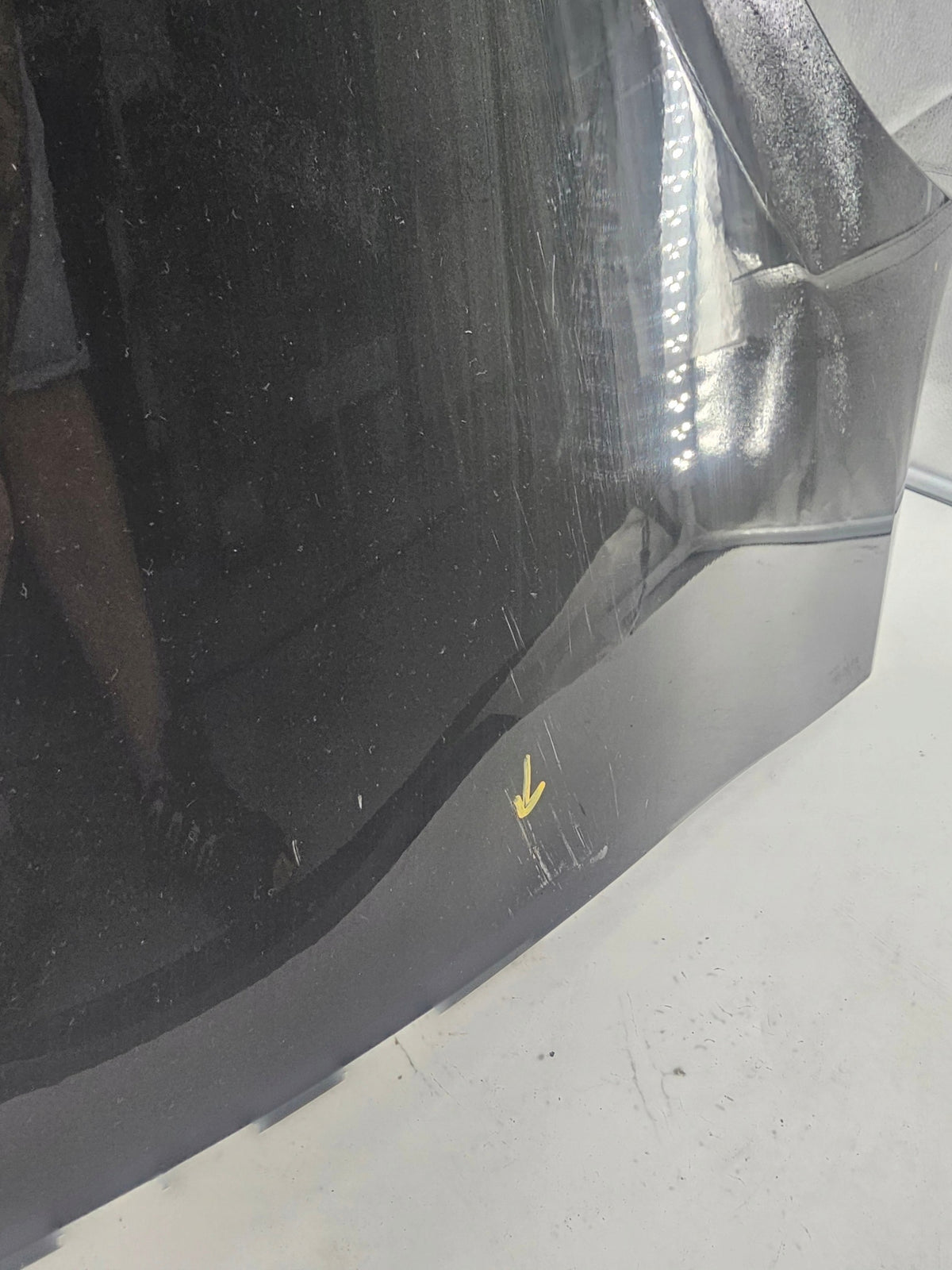 BMW 7-serie G70 – højre forskærm, 41359628642 – med buler – foto 2