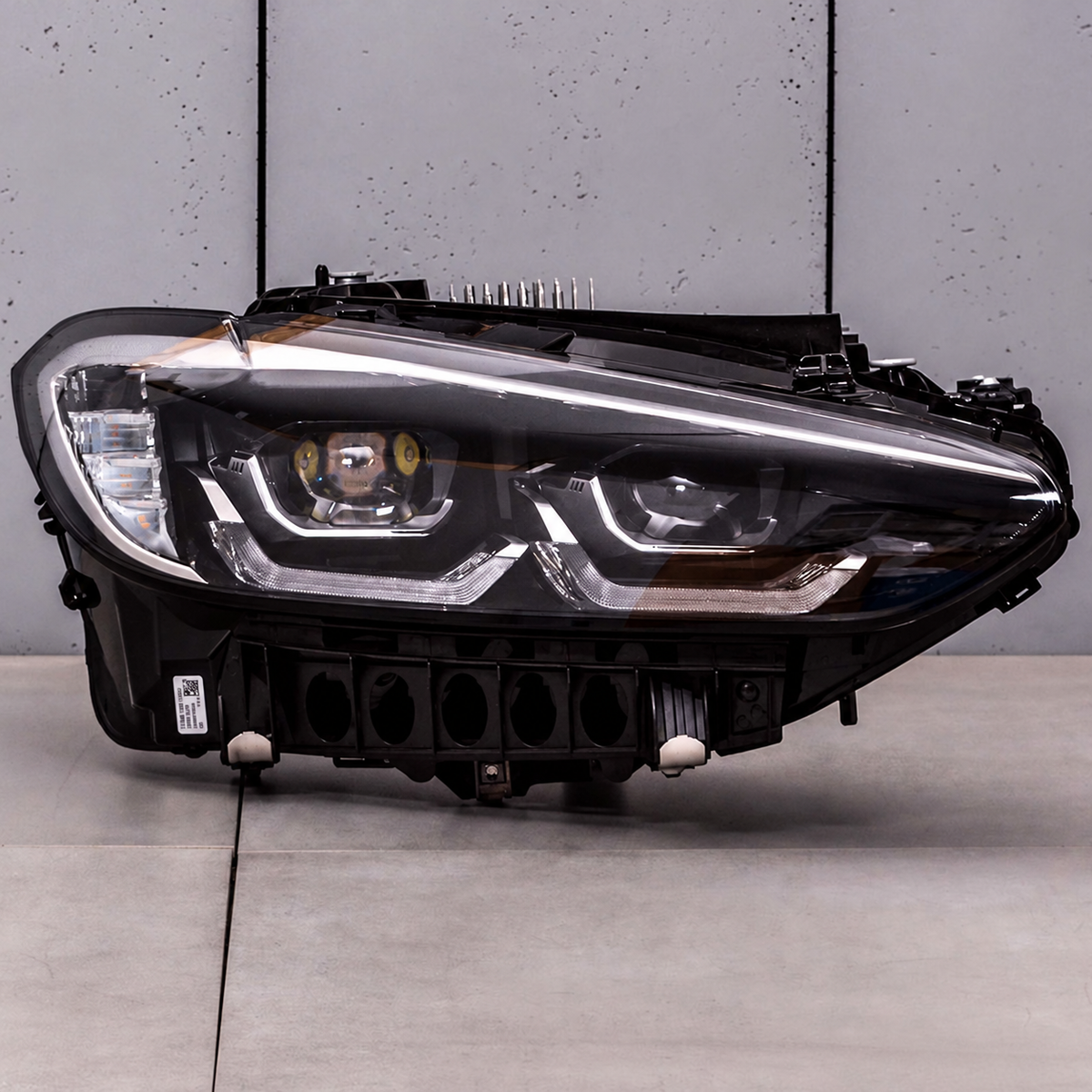 BMW G22/G23/G26 – højre LED-forlygte 5A19352-03, ECE/LL, med moduler
