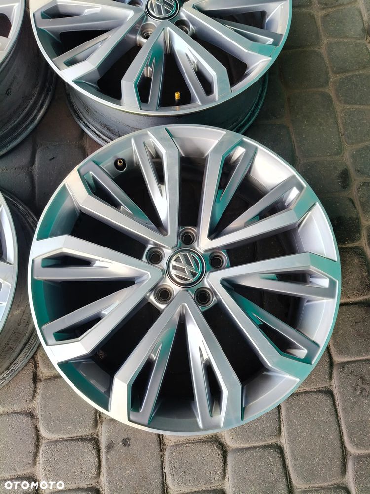 Volkswagen T-Roc Montego 18″ – 2GA601025AH – 4 fælge uden dæk – foto 4
