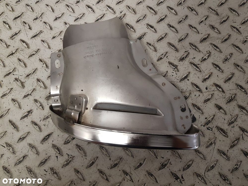 Mercedes W213 venstre udstødningsafslutning A2134903301 – bagside