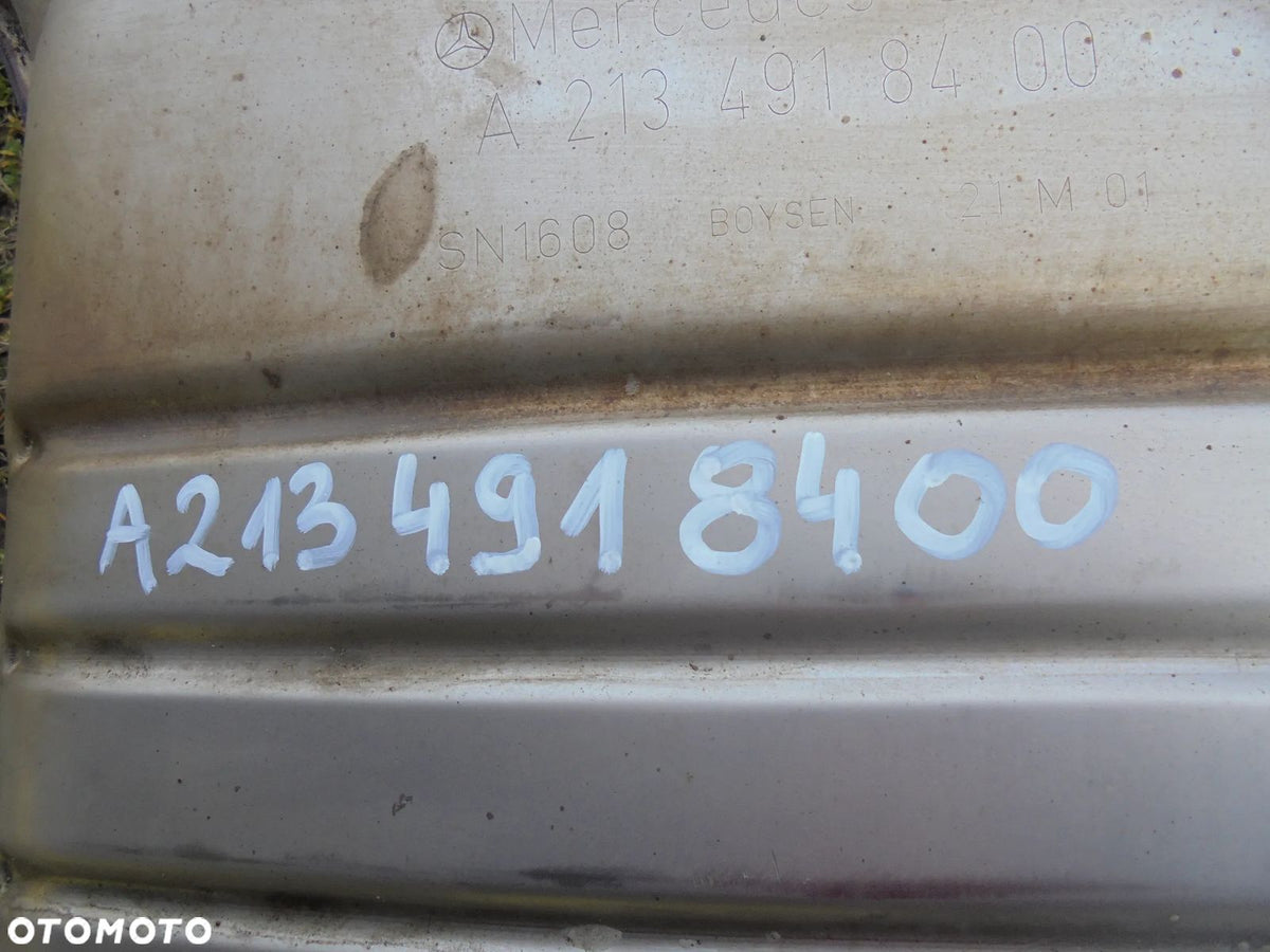 Mercedes-Benz og Boysen-stempel A2134918400 på bagpotten