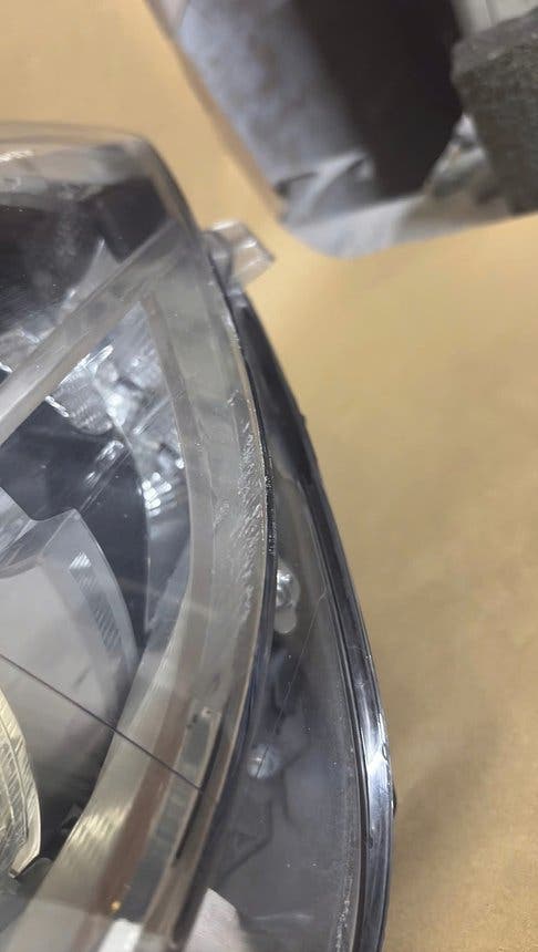 BMW F20/F21 LCI – venstre Adaptive LED-forlygte EU, 7492941-01, med glasskade – originalfoto 4