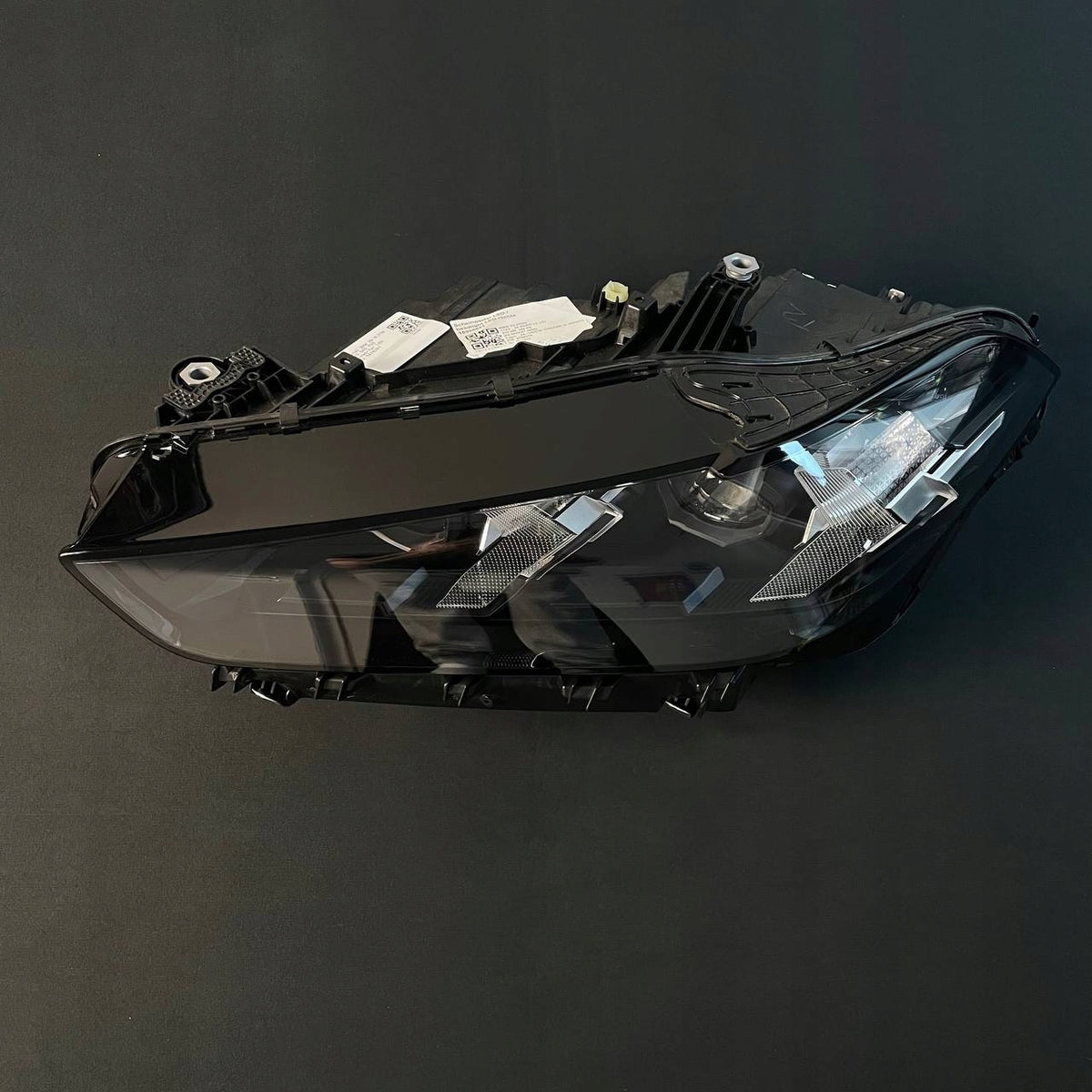 BMW G05/G06 LCI LED Shadow Line lygtesæt – originalfoto 10
