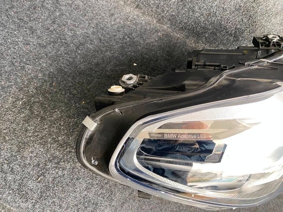 BMW X3 G01/X4 G02 – højre Adaptive LED-forlygte 8739654, før LCI – den konkrete del, foto 2