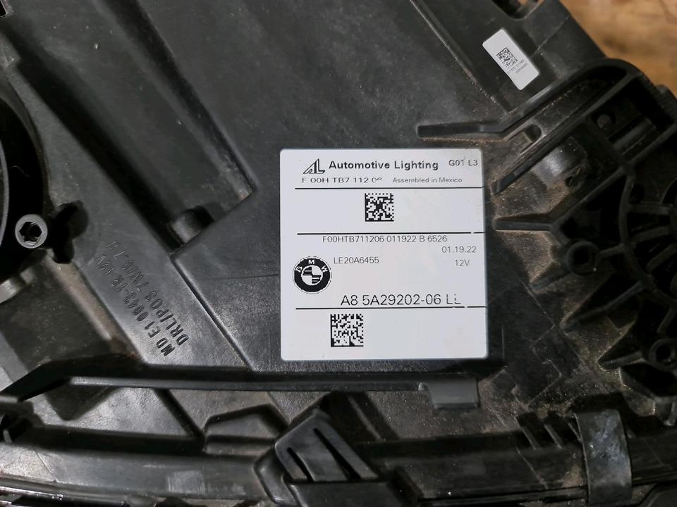 BMW X3 G01/X4 G02 LCI – højre LED-forlygte 5A29202, knækket beslag – den konkrete del, foto 5