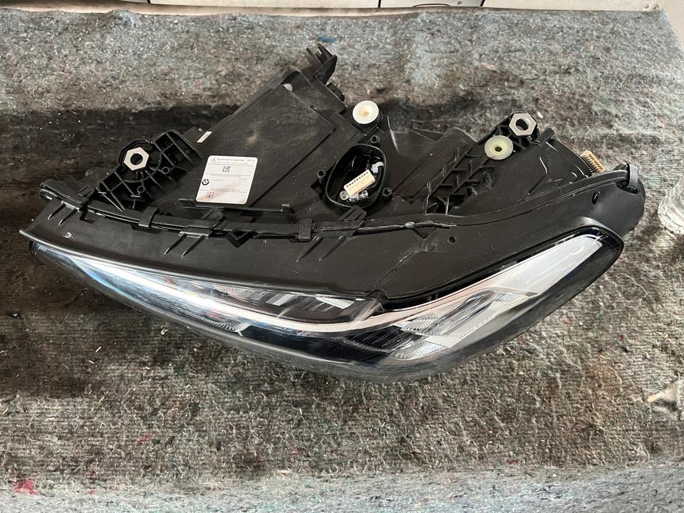BMW X3 G01/X4 G02 LCI – venstre Adaptive LED-forlygte 5A29203, uden styreenheder – den konkrete del, foto 2