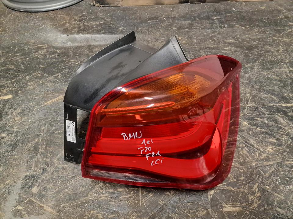 BMW F20/F21 LCI Blackline – højre udvendig LED-baglygte, 7456502-03