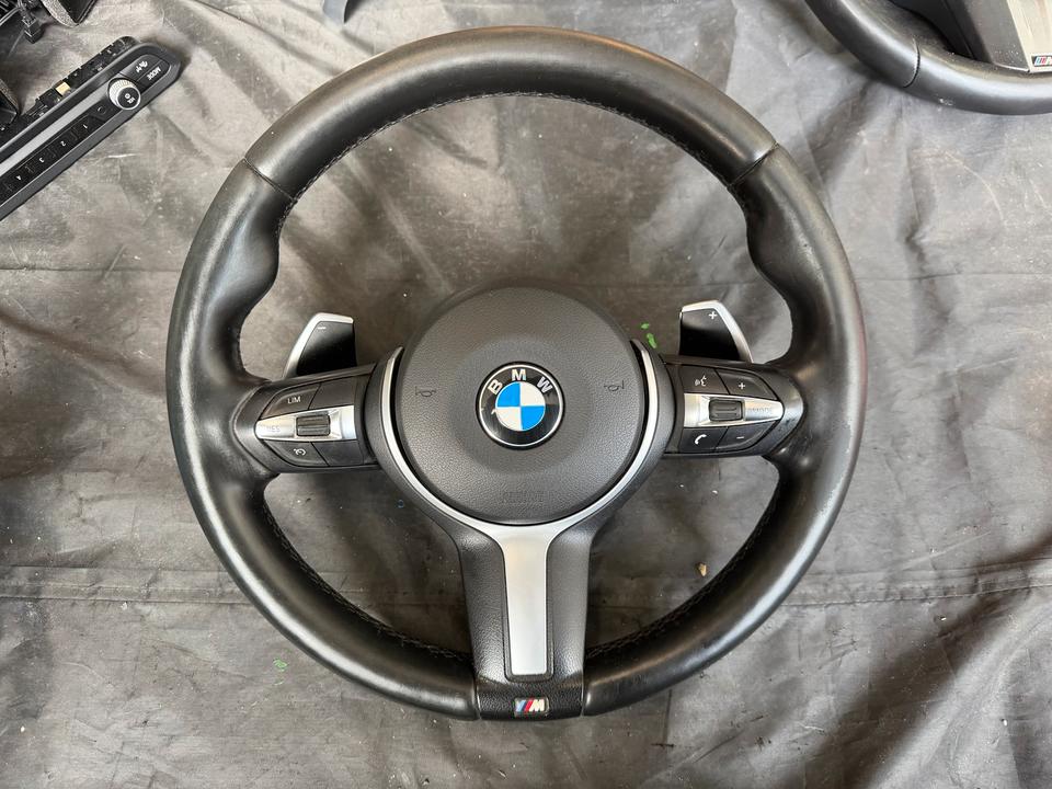 BMW F20/F21 M-rat med skiftepal, multifunktion og annonceret varme