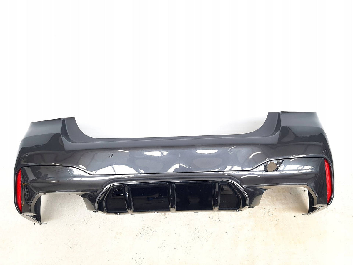 BMW M5 F90 LCI – bagkofanger, A90, med diffuser og reflekser