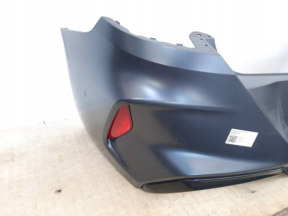 BMW M8 F91 – bagkofanger, P6X Frozen Arctic Gray, med reflekser – foto 3