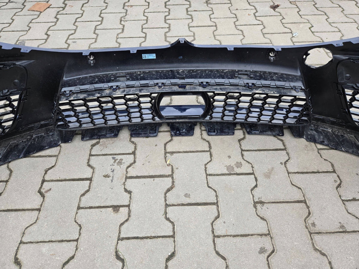 BMW M8 F91 – blå forkofanger med nederste gitre, lakskader – foto 4