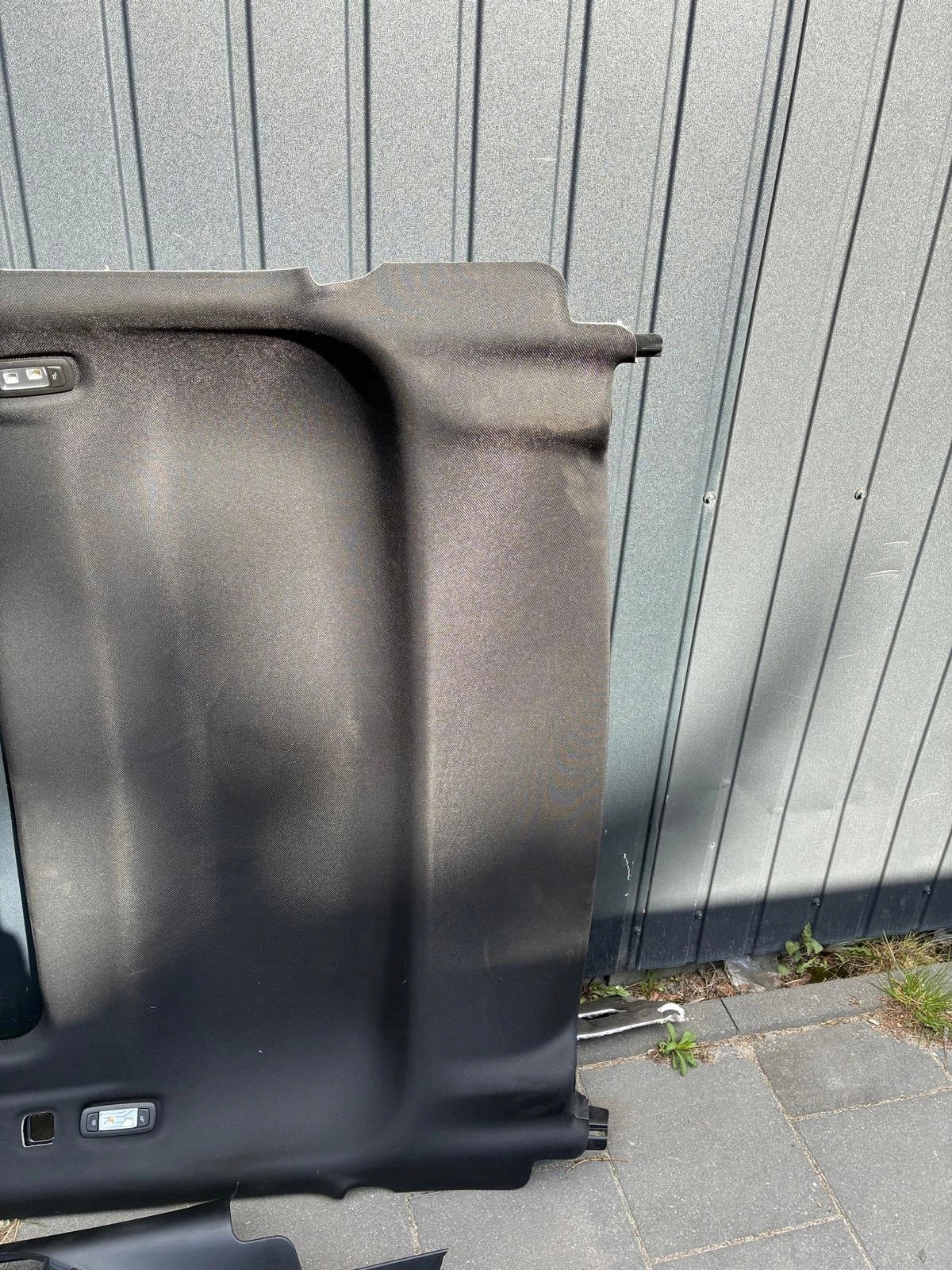 BMW X4 G02/X4 M F98 – sort panoramahimmel med stolper, solskærme og viste lamper – foto 4