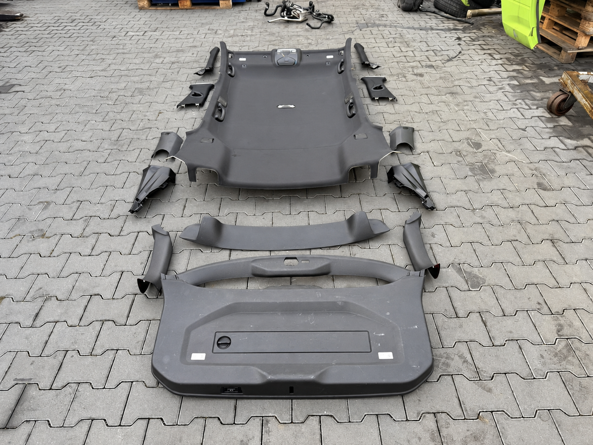 BMW G21/G81 Touring – komplet sort loftsæt uden panorama