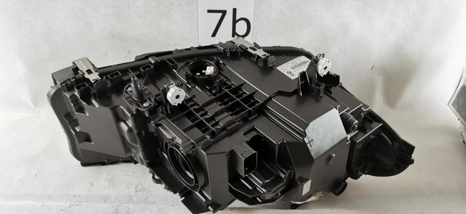 BMW G30/G31 før facelift – venstre ECE LED-forlygte 8499111-01 – originalfoto 6