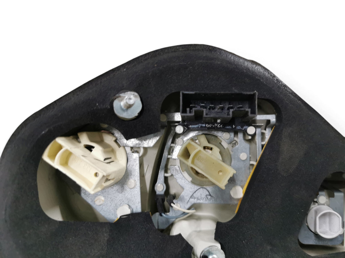 BMW Z4 E85 LCI/E86 – venstre baglygte, skadet linse, reparationsdel – foto 9