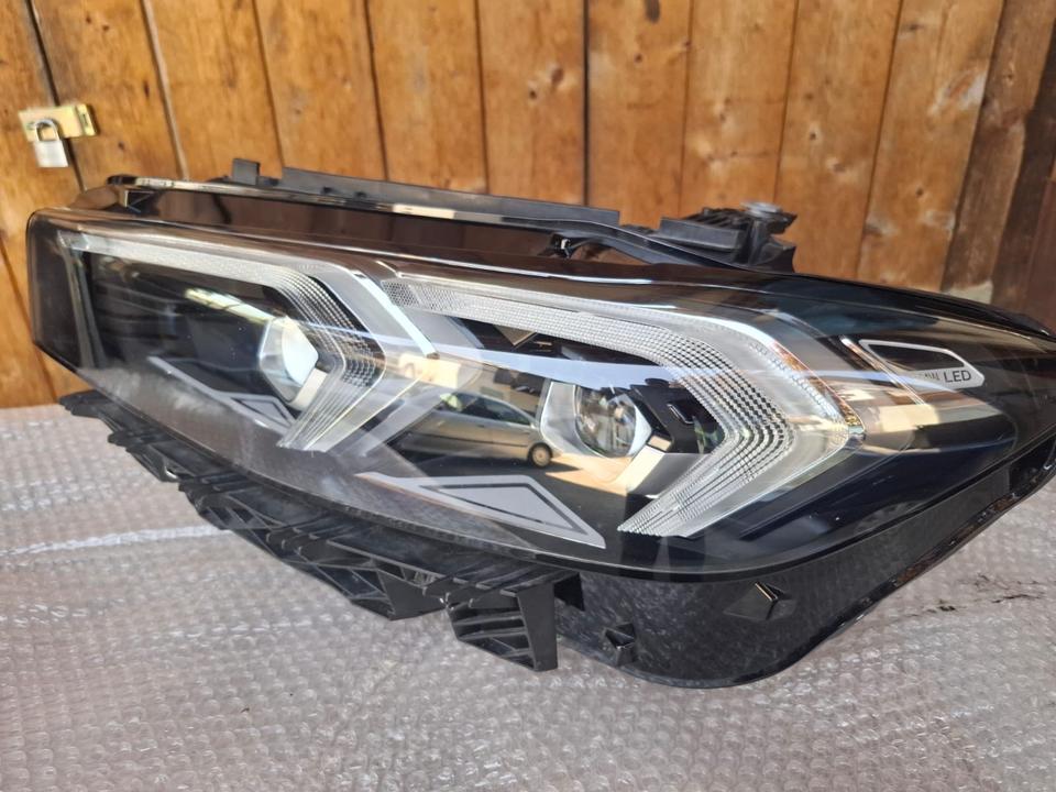 BMW G20/G21 LCI – venstre LED-forlygte 9450795-04 ECE LL, uden dokumenterede styremoduler