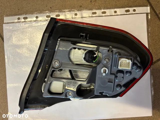 Mercedes C-Klasse S205 – venstre indre LED-baglygte, A2059065900 – foto 2