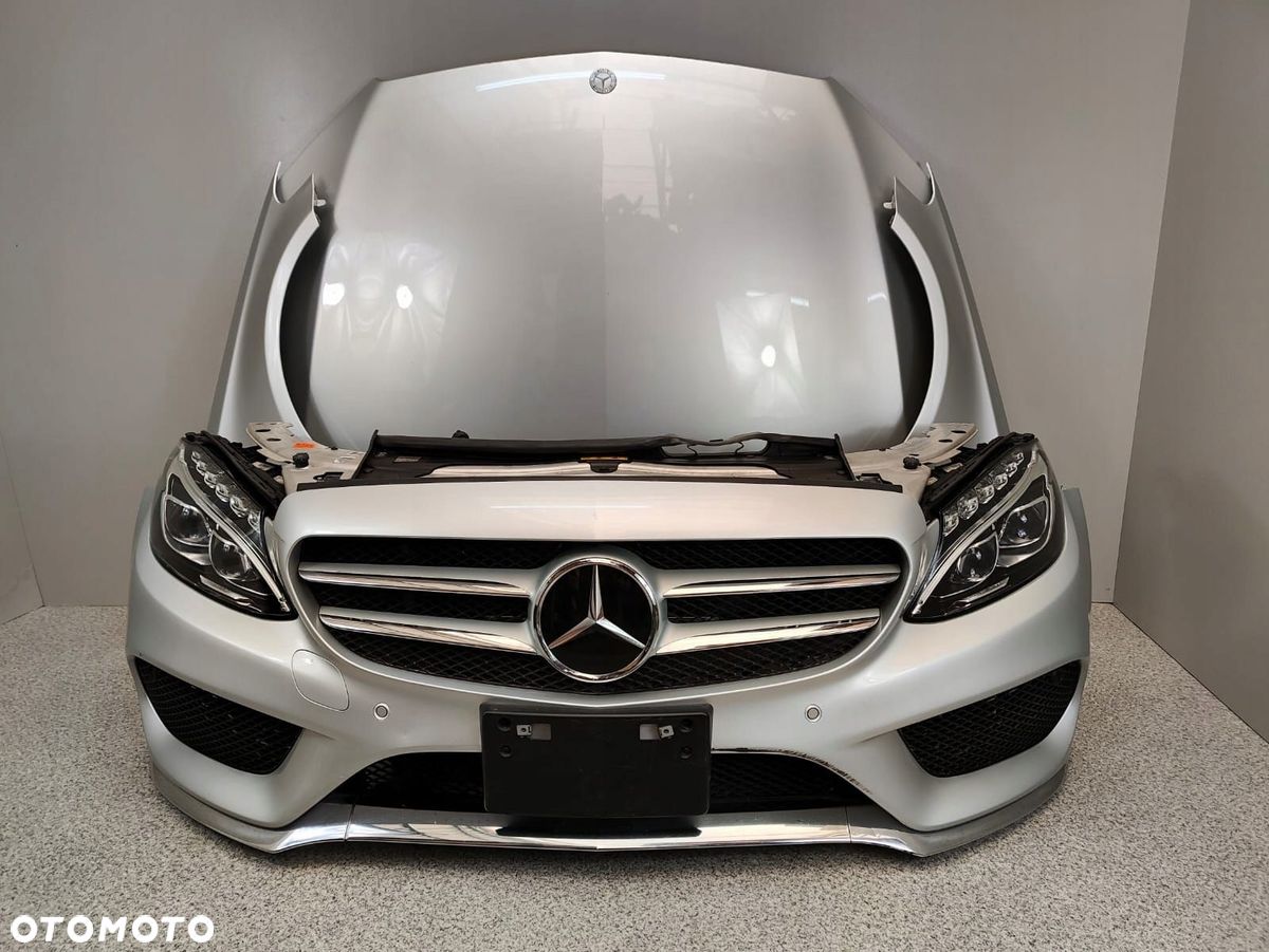 Mercedes-Benz C-Klasse W205 AMG – frontsæt med lygter og kølere