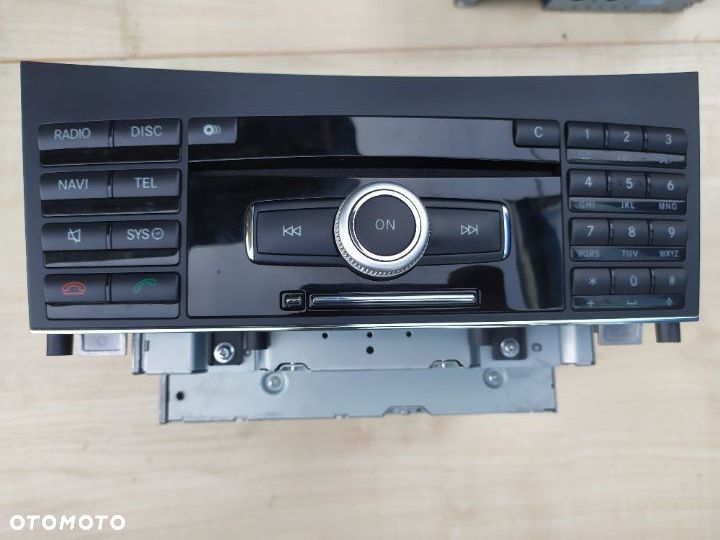 Mercedes E-Klasse W212 – radioenhed A2129008404