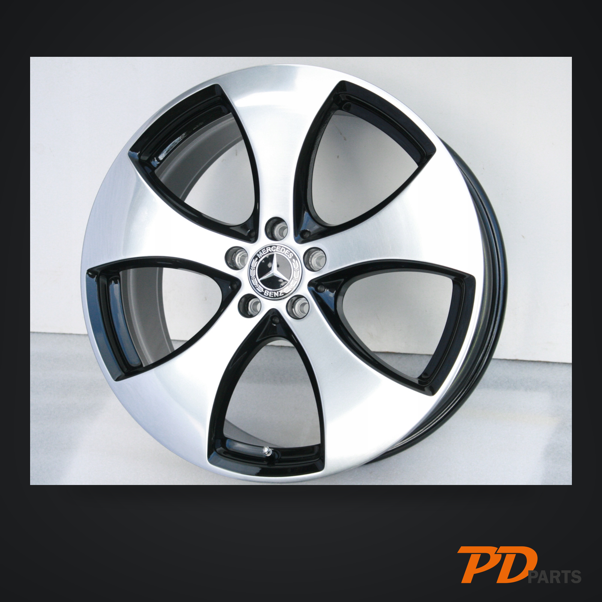 Mercedes 20"