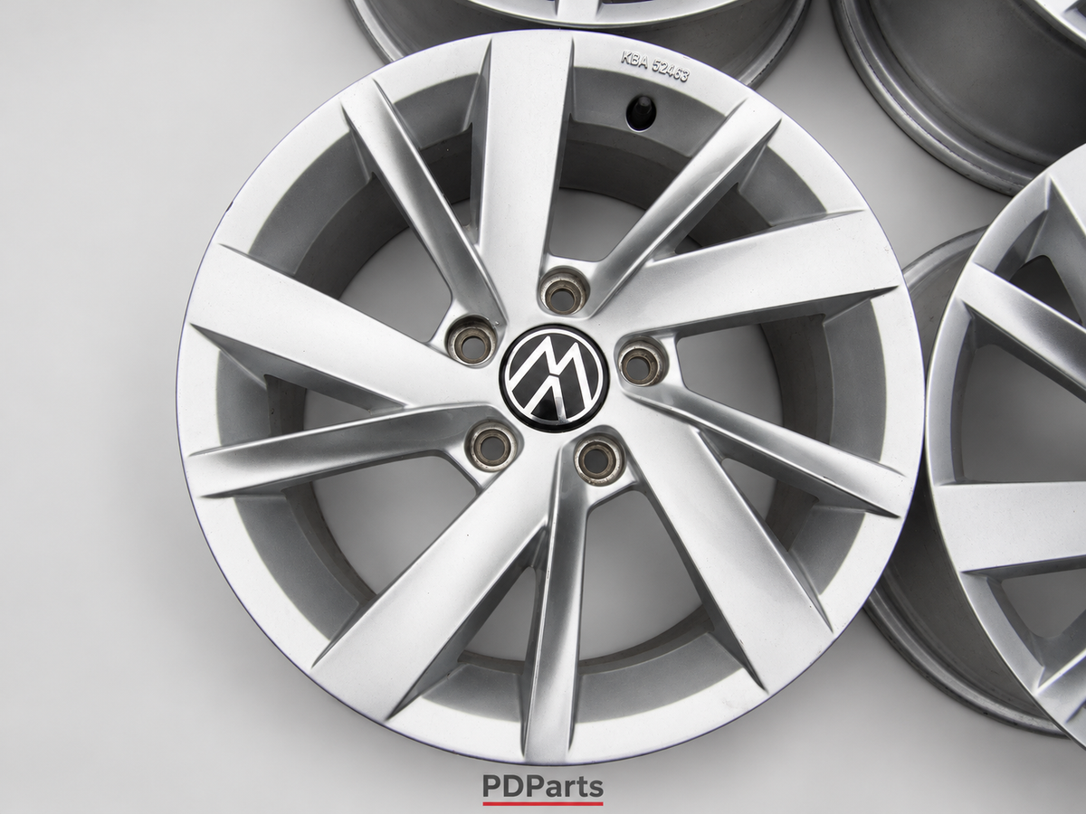 Detaljebillede af VW Gavia 16″ med synlige brugsspor