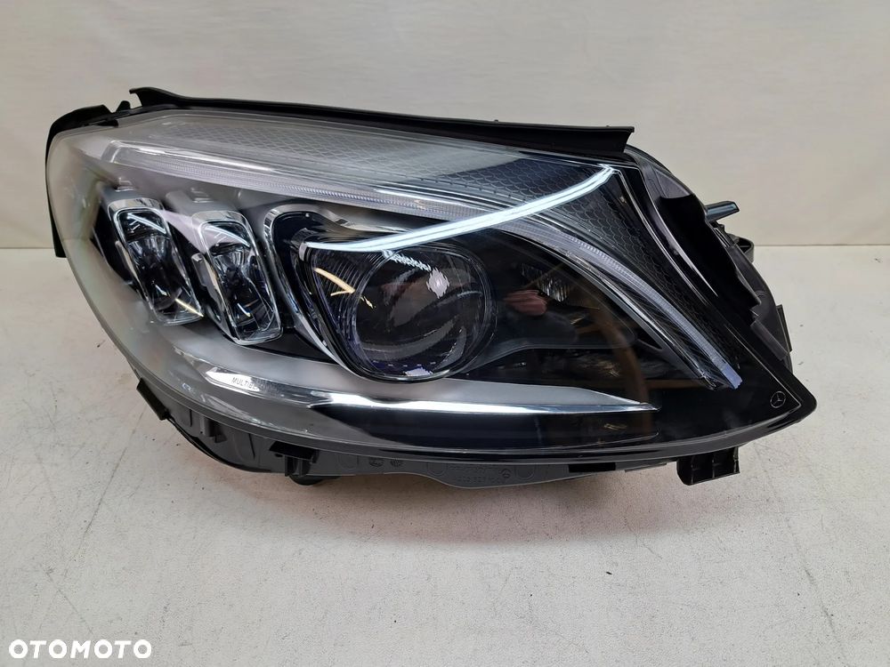 Mercedes C-Klasse W205 facelift – højre Multibeam LED-forlygte