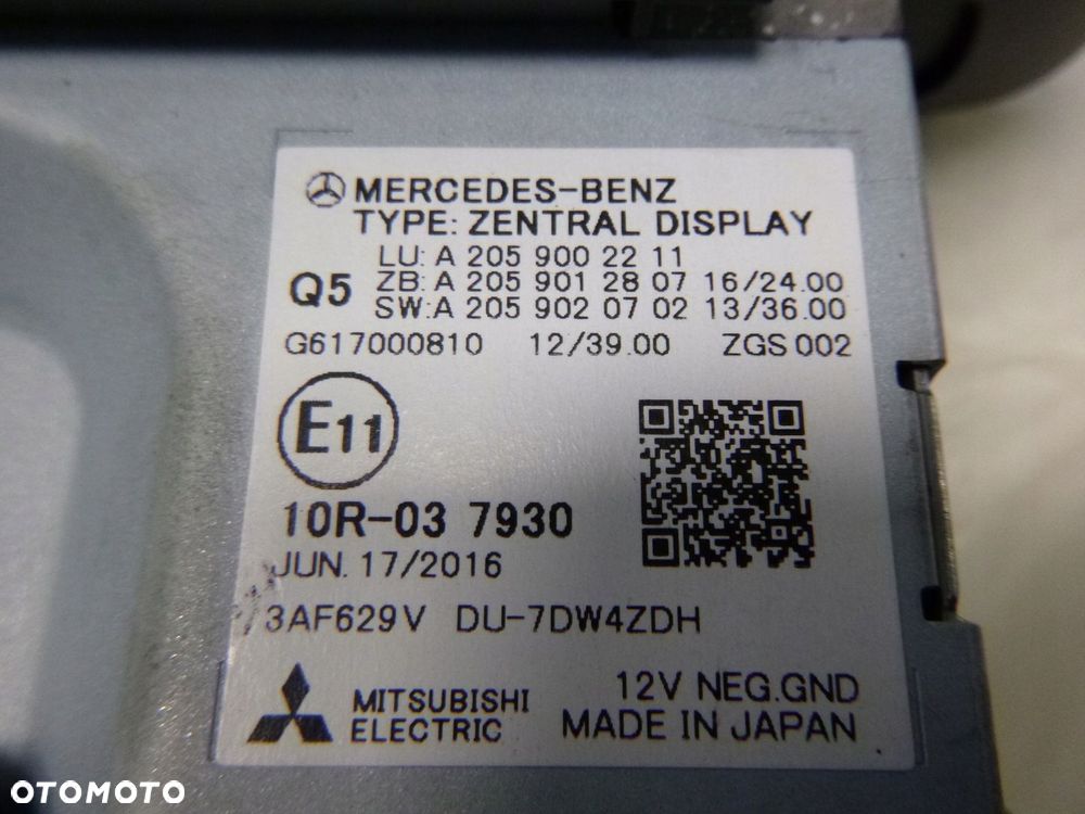 Mercedes C-Klasse W205 – COMAND Online-skærm, 8,4 tommer