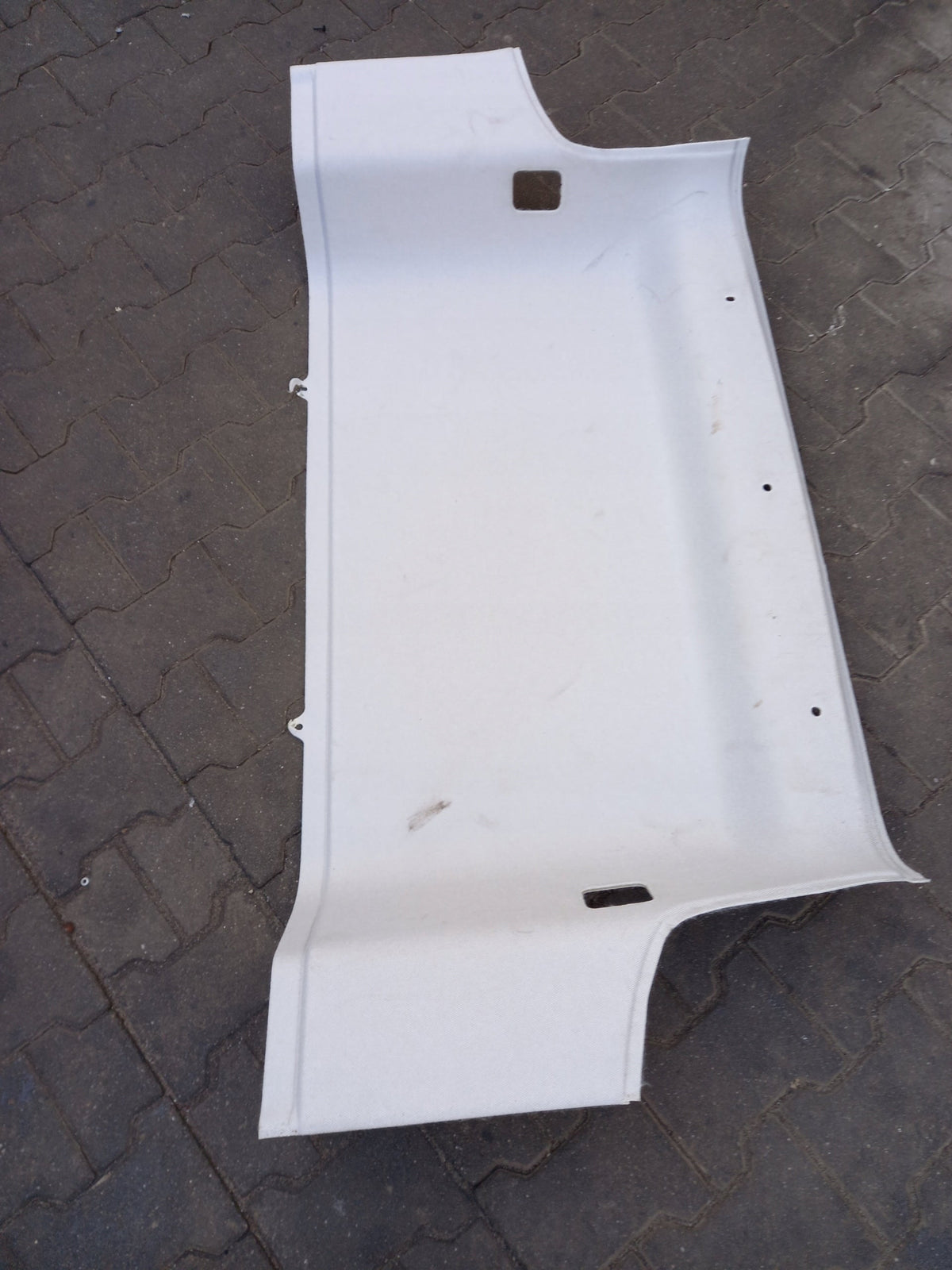 Originalfoto af den konkrete brugte del – VW Caddy Maxi bageste himmel 2K3867503D – brugt