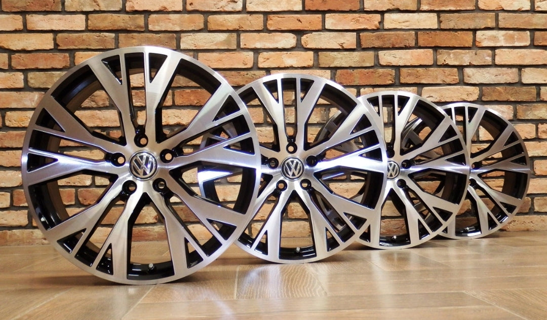 VW GOLF 19"