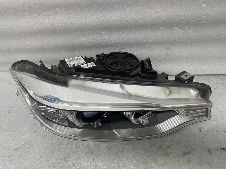 BMW F32 før LCI – højre bi-xenon AHL-forlygte 7399104, uden styreenhed – originalfoto 2 af 5