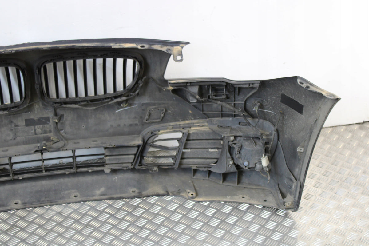 BMW F10/F11 LCI Luxury forkofanger – blå, med 4 PDC og tågelygter – originalfoto 4