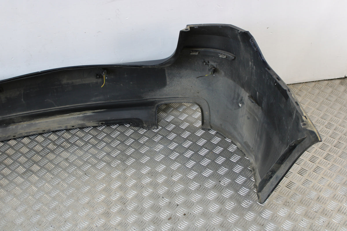 BMW F11 Touring LCI Luxury bagkofanger – blå, med 4 PDC, til lakering – originalfoto 4